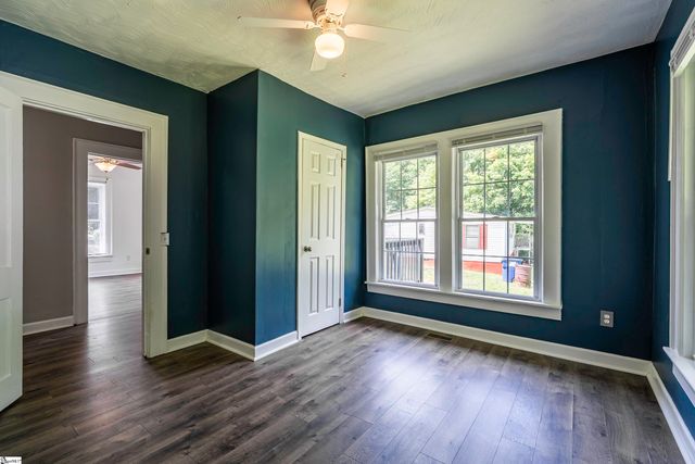 190 North Street Extension, Wellford, SC 29385