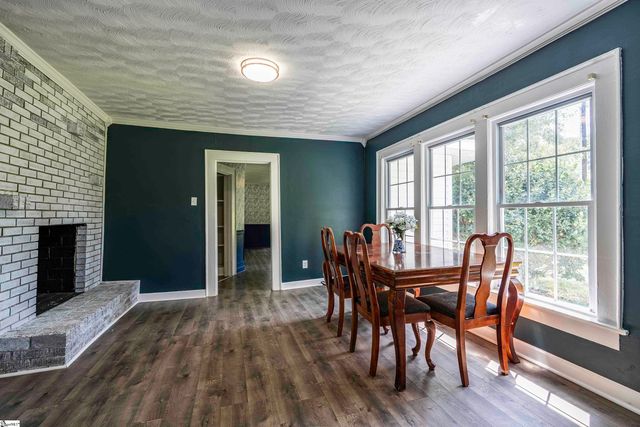 190 North Street Extension, Wellford, SC 29385