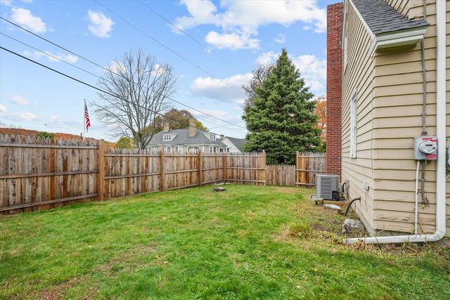 16 Otis Street, Fitchburg, MA 01420