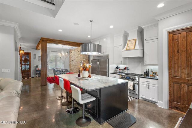 517 Fawn Cove, Canton, MS 39046