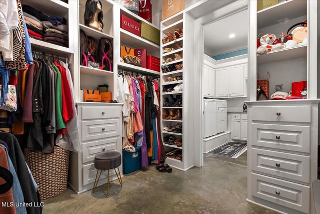 517 Fawn Cove, Canton, MS 39046