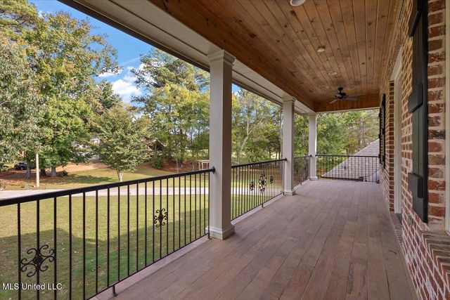 517 Fawn Cove, Canton, MS 39046