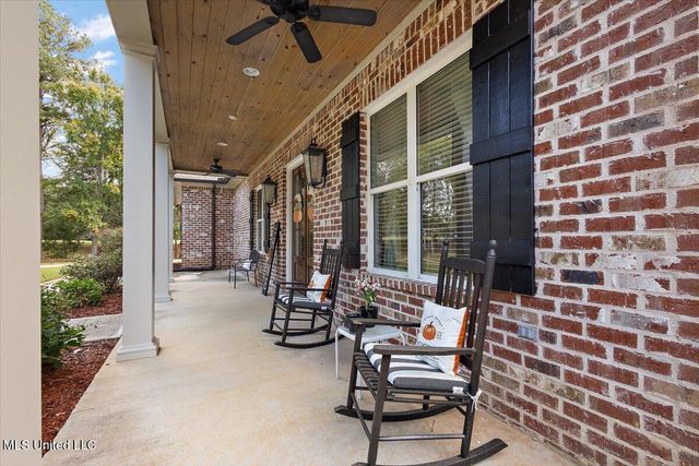 517 Fawn Cove, Canton, MS 39046