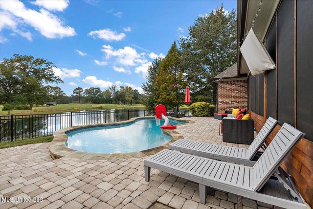 517 Fawn Cove, Canton, MS 39046