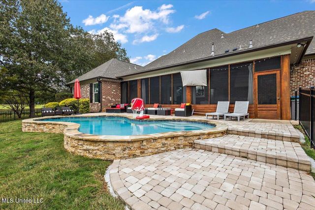 517 Fawn Cove, Canton, MS 39046