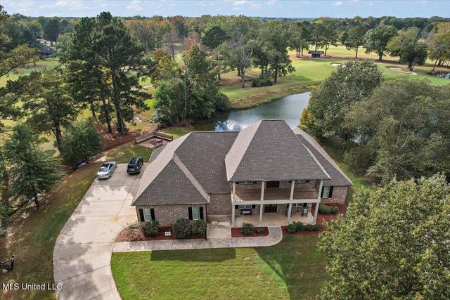 517 Fawn Cove, Canton, MS 39046