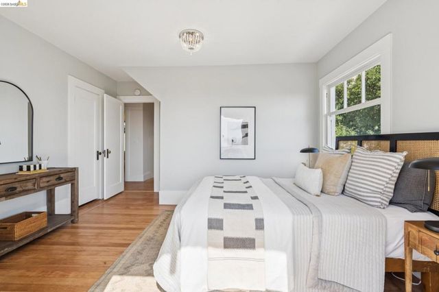 150 Scenic Ave, Piedmont, CA 94611