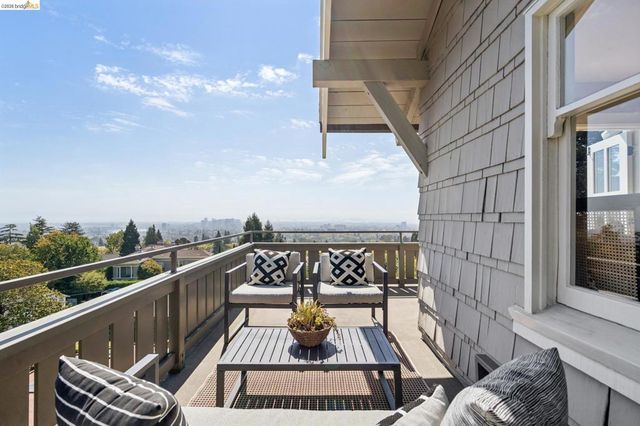 150 Scenic Ave, Piedmont, CA 94611