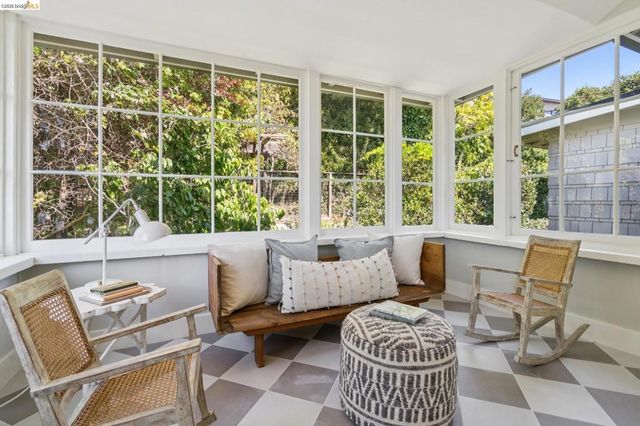 150 Scenic Ave, Piedmont, CA 94611