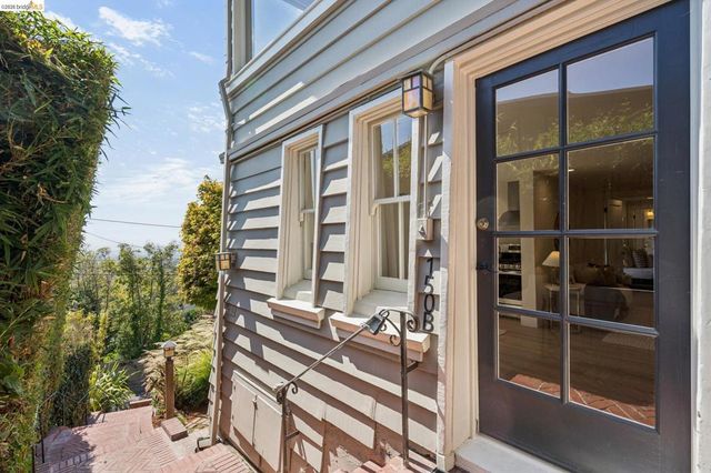 150 Scenic Ave, Piedmont, CA 94611