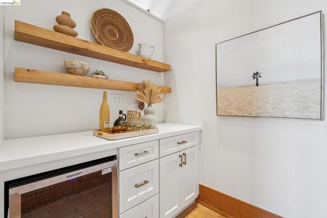 150 Scenic Ave, Piedmont, CA 94611