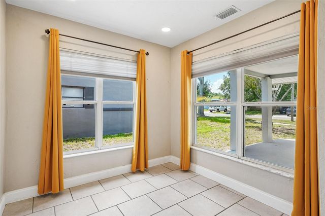 1547 56TH AVENUE N, St Petersburg, FL 33703