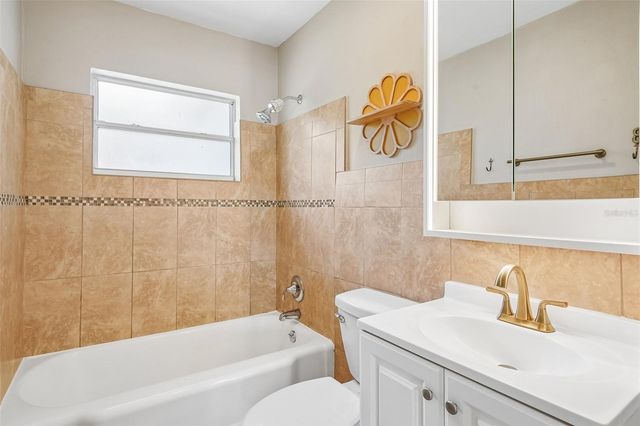 1547 56TH AVENUE N, St Petersburg, FL 33703