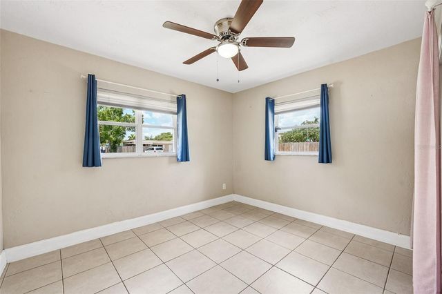 1547 56TH AVENUE N, St Petersburg, FL 33703