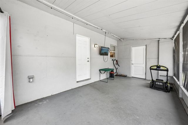 1547 56TH AVENUE N, St Petersburg, FL 33703