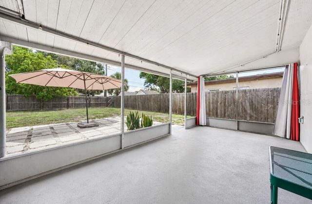 1547 56TH AVENUE N, St Petersburg, FL 33703