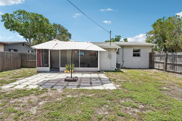 1547 56TH AVENUE N, St Petersburg, FL 33703