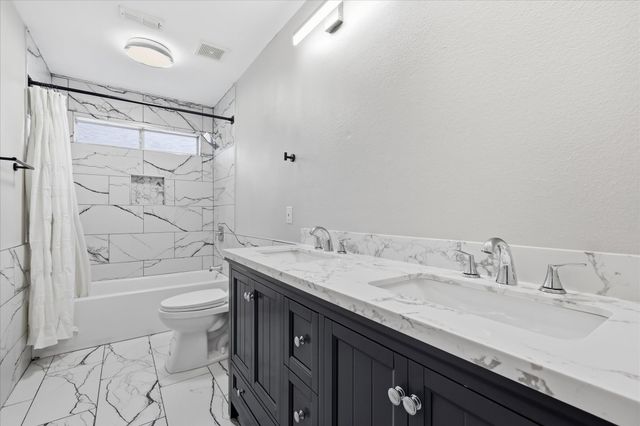3317 Brampton Drive, Corinth, TX 76210