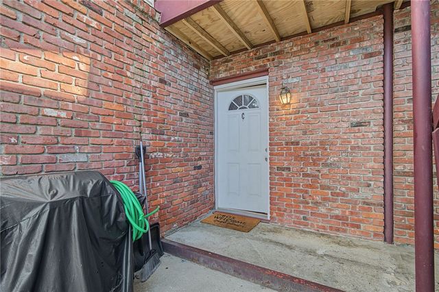 336 Killingly Street C, Providence, RI 02909