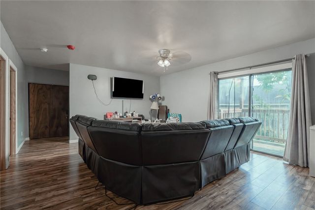 336 Killingly Street C, Providence, RI 02909