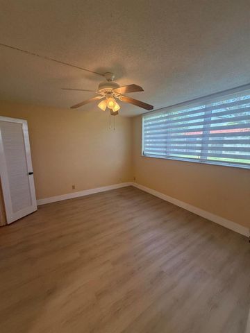 830 S Hollybrook Drive 204, Pembroke Pines, FL 33025