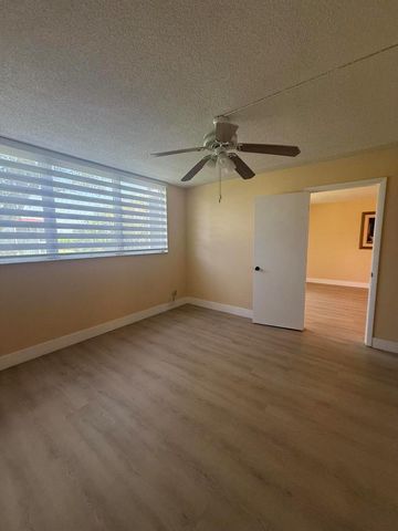 830 S Hollybrook Drive 204, Pembroke Pines, FL 33025