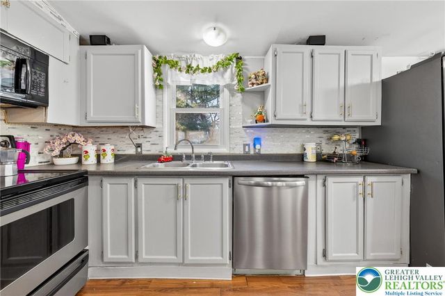 1012 Spruce Lane, Upper Macungie Twp, PA 18031