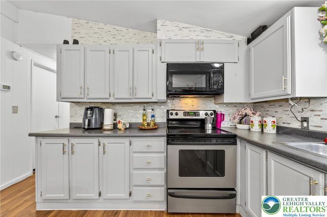 1012 Spruce Lane, Upper Macungie Twp, PA 18031