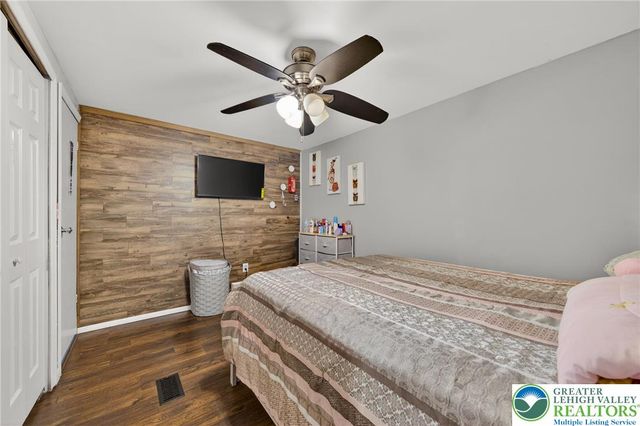 1012 Spruce Lane, Upper Macungie Twp, PA 18031