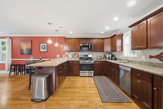 11 Hersom St. 2, Watertown, MA 02472
