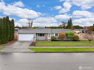 522 Harmony Lane, Enumclaw, WA 98022