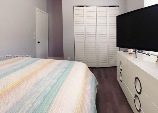6384 Lansdowne Circle, Boynton Beach, FL 33472