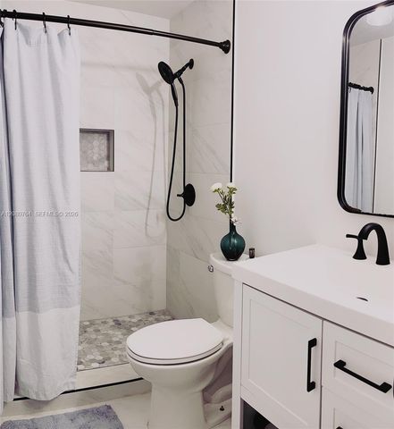 6384 Lansdowne Circle, Boynton Beach, FL 33472
