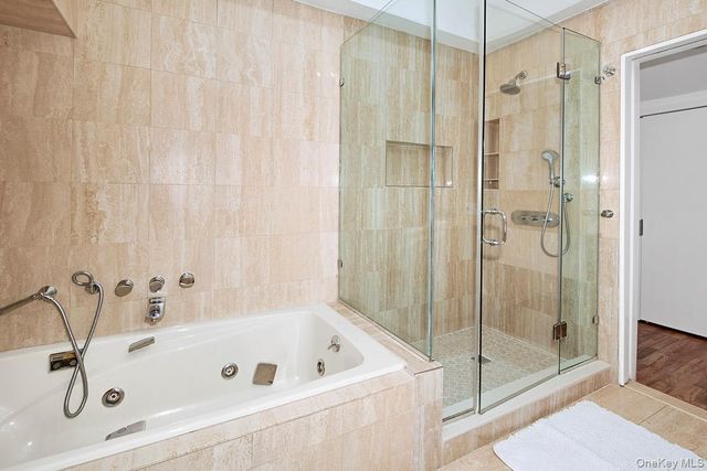 25 Longview Lane, Chappaqua, NY 10514