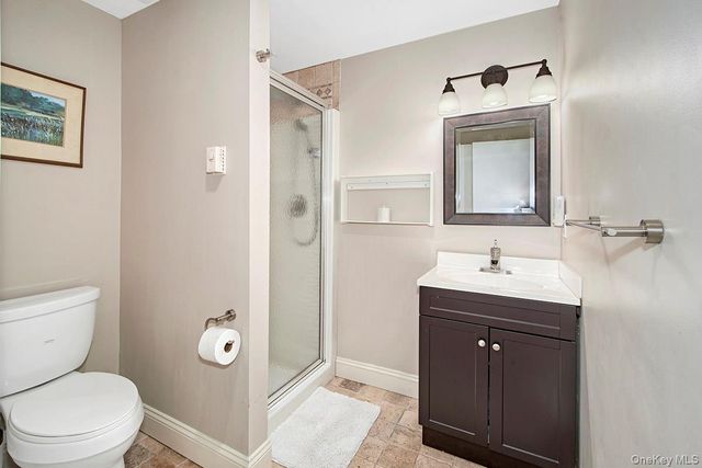 25 Longview Lane, Chappaqua, NY 10514