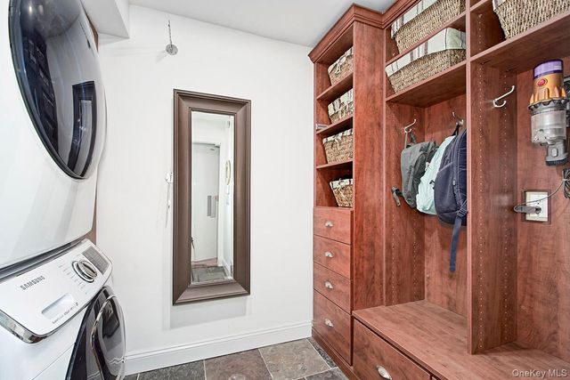 25 Longview Lane, Chappaqua, NY 10514