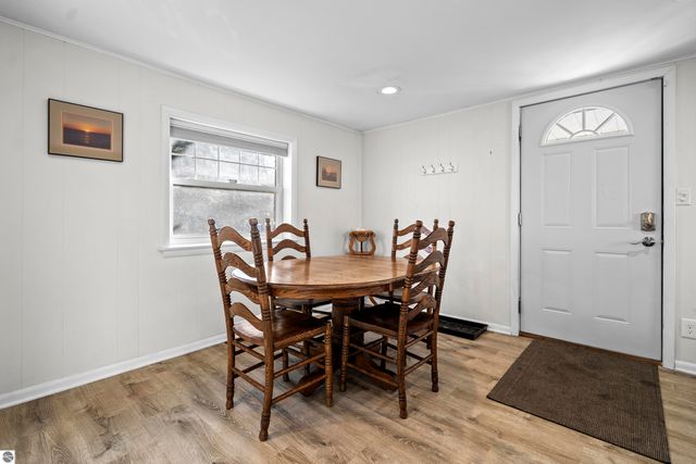 327 Fair Street, Traverse City, MI 49686