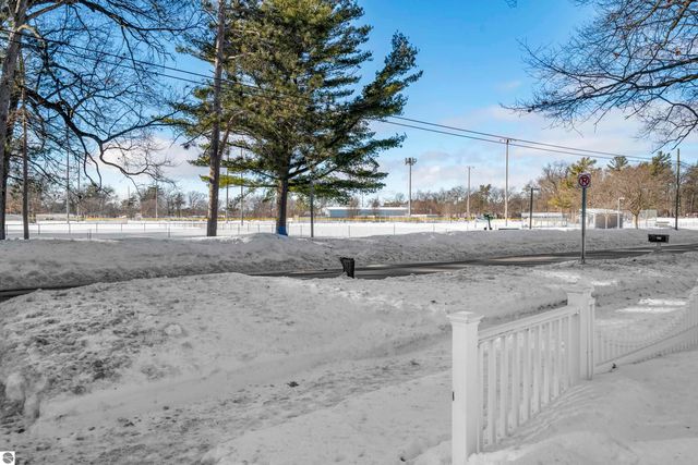 327 Fair Street, Traverse City, MI 49686