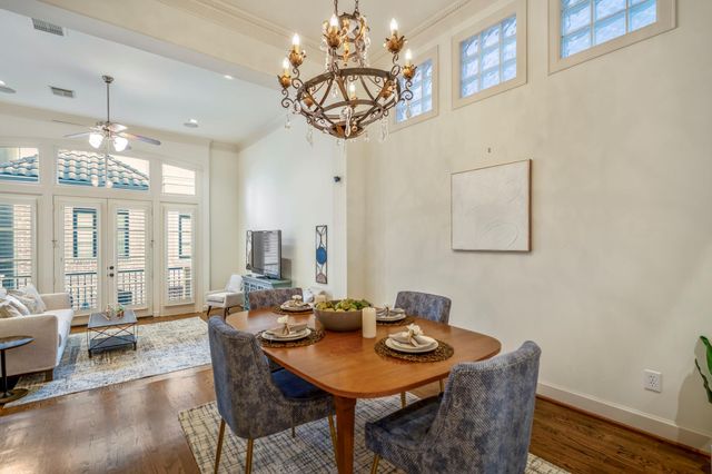 5035 La Branch Street, Houston, TX 77004