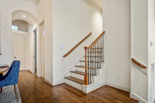 5035 La Branch Street, Houston, TX 77004