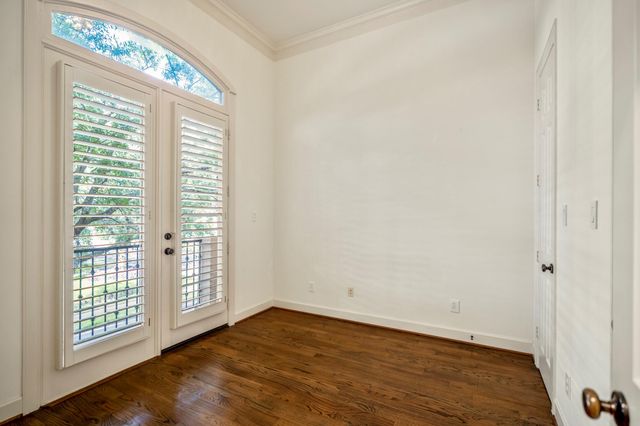 5035 La Branch Street, Houston, TX 77004