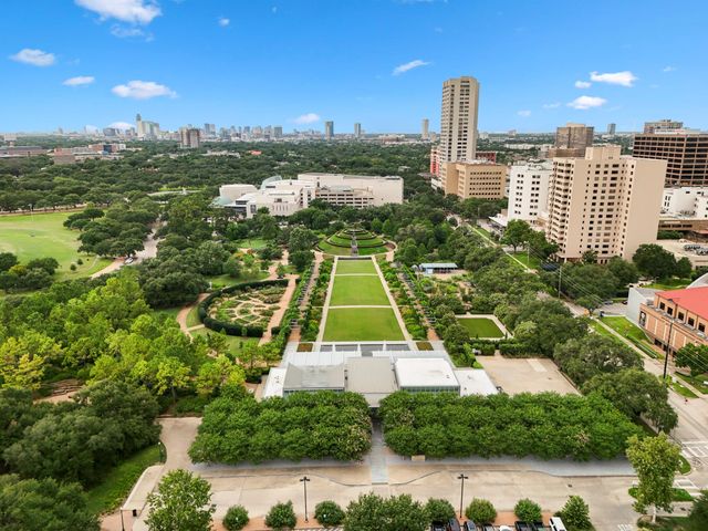 5035 La Branch Street, Houston, TX 77004