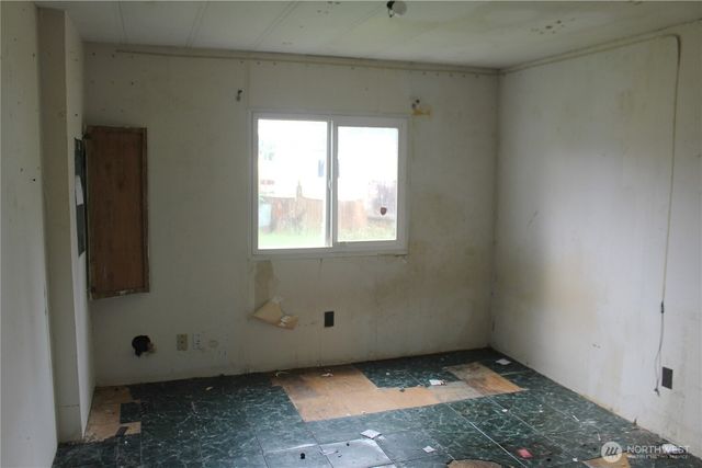 11600 Nisqually Park Loop SE, Olympia, WA 98513