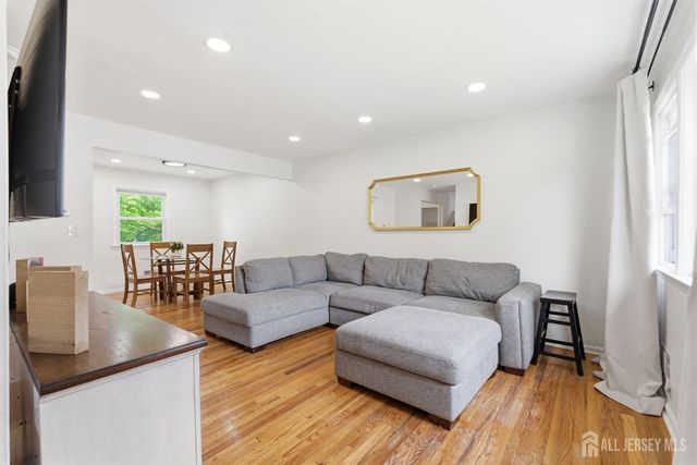 218 Schillaci Lane, South Plainfield, NJ 070