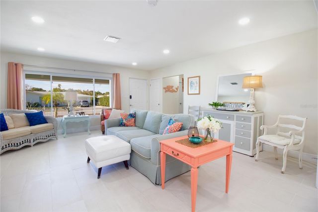 1551 SAN HELEN DRIVE, Dunedin, FL 34698