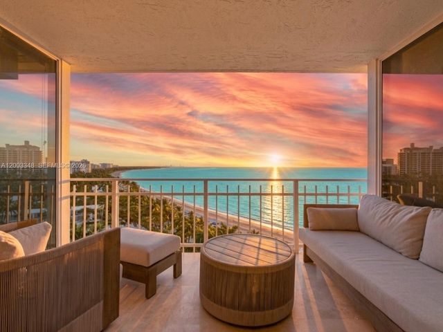 600 Grapetree Dr 10BN, Key Biscayne, FL 33149