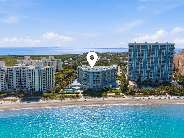 600 Grapetree Dr 10BN, Key Biscayne, FL 33149