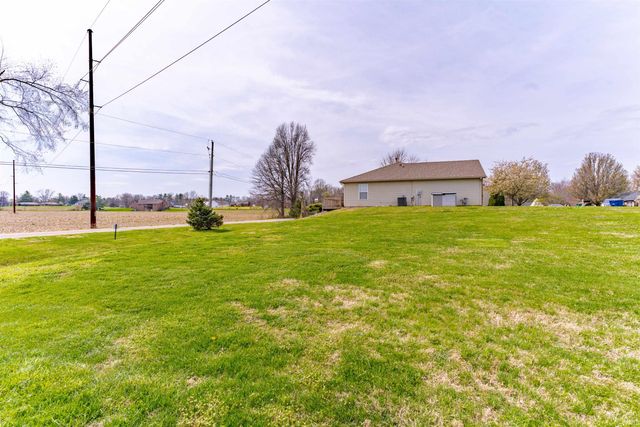 3343 Fenbrook Court, Evansville, IN 47725