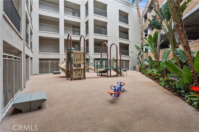 1106 Scholarship, Irvine, CA 92612