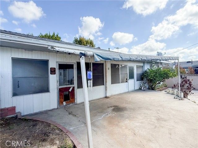 5034 W 140th St, Hawthorne, CA 90250